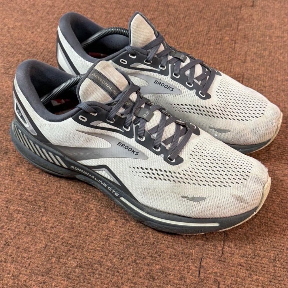 B- Brooks Adrenaline GTS 23 Mens Running Shoes Gray Black 1103911D065 Size 12